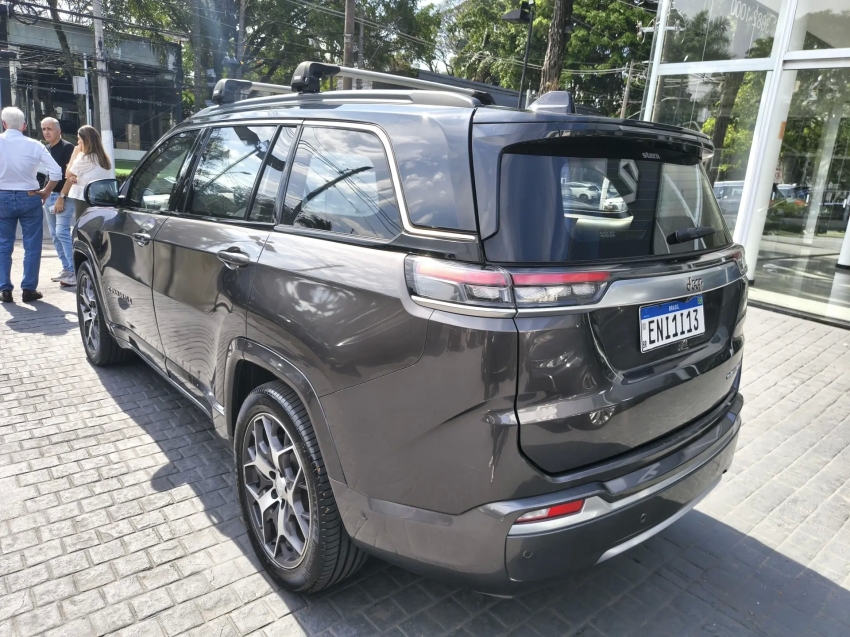 jeep commander 1.3 t270 turbo flex overland at6 blindado4