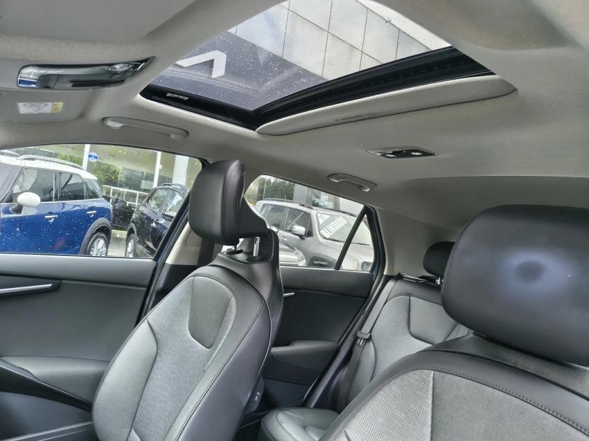 kia niro 1.6 gdi hev sx prestige dct7