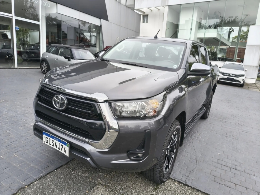 TOYOTA HILUX 2.8 D-4D TURBO DIESEL CD SRV 4X4 AUTOMÁTICO0