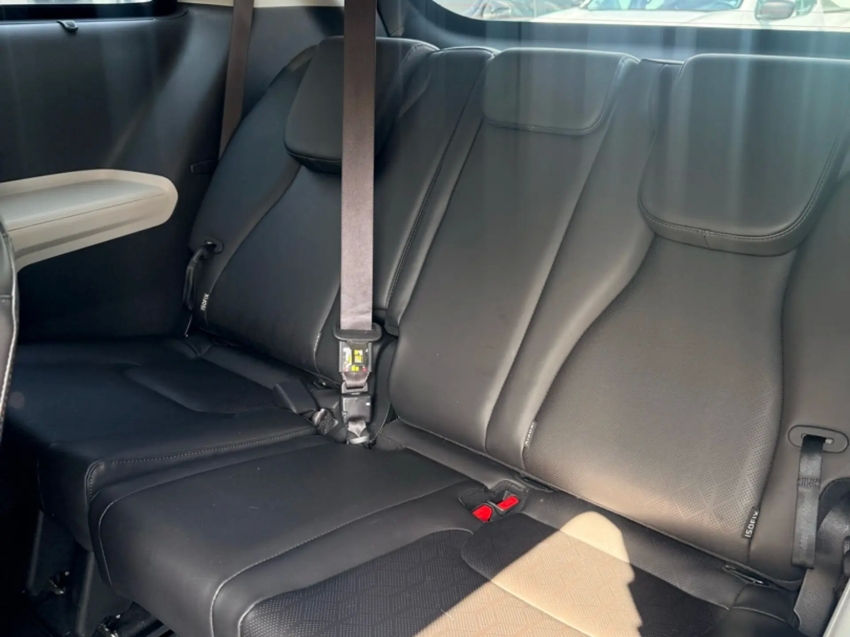 KIA CARNIVAL 3.5 V6 GASOLINA EX AUTOMATICO BLINDADO11