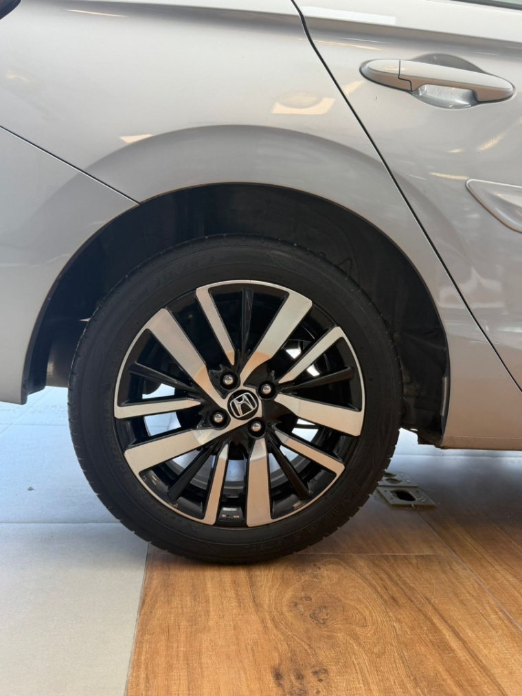 honda city 1.5 i-vtec flex hatch touring cvt 4p automatico 20246