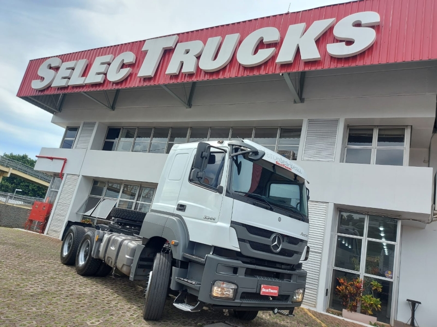 mercedes-benz axor 3344 leito teto baixo 440 diesel automatico 2019 mercedes-benz axor 3344 leito teto baixo 440 diesel automatico 2019