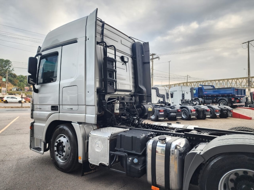 mercedes-benz actros 2546 leito / teto alto (confort) 460 diesel automatico 2016 mercedes-benz actros 2546 leito / teto alto (confort) 460 diesel automatico 2016