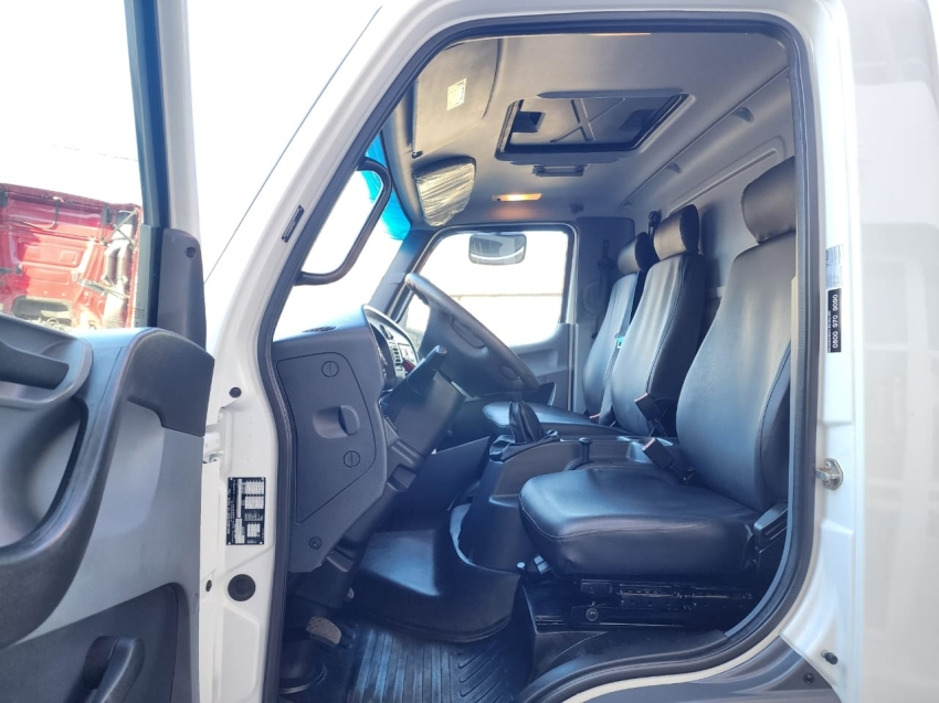 mercedes-benz accelo 815 cs diesel manual 2021 mercedes-benz accelo 815 cs diesel manual 2021