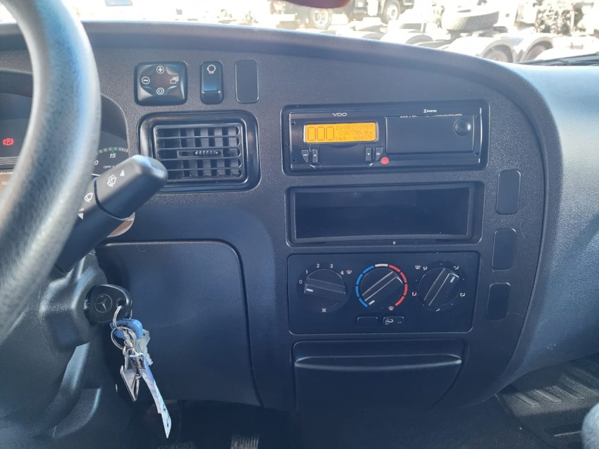mercedes-benz accelo 815 cs diesel manual 2021 mercedes-benz accelo 815 cs diesel manual 2021