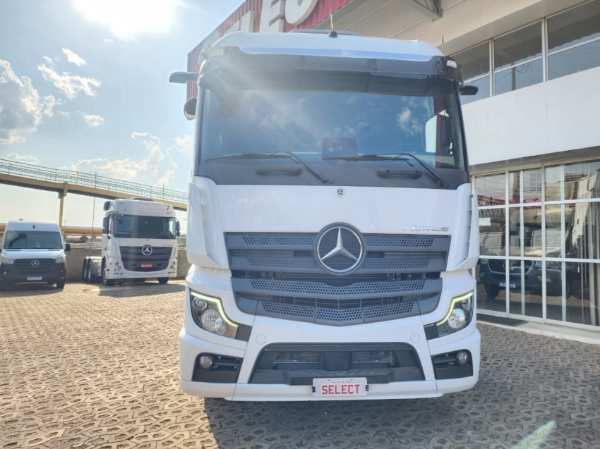 mercedes-benz actros 2648 leito / teto alto 480 diesel automatico 2020 mercedes-benz actros 2648 leito / teto alto 480 diesel automatico 2020