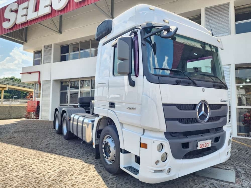 mercedes-benz actros 2651 leito / teto alto 510 diesel automatico 2016 mercedes-benz actros 2651 leito / teto alto 510 diesel automatico 2016