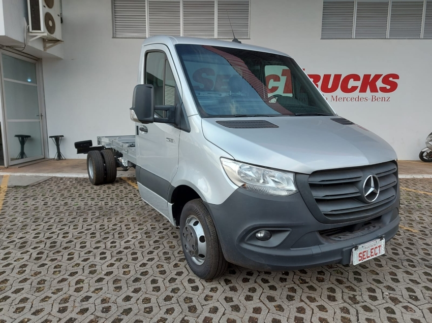 mercedes-benz sprinter 516 2143 diesel manual 2022 mercedes-benz sprinter 516 2143 diesel manual 2022