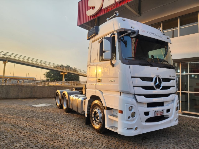 mercedes-benz actros 2651 mega space 6x4