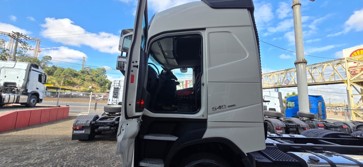 volvo fh540 6x4 flobertrotter
