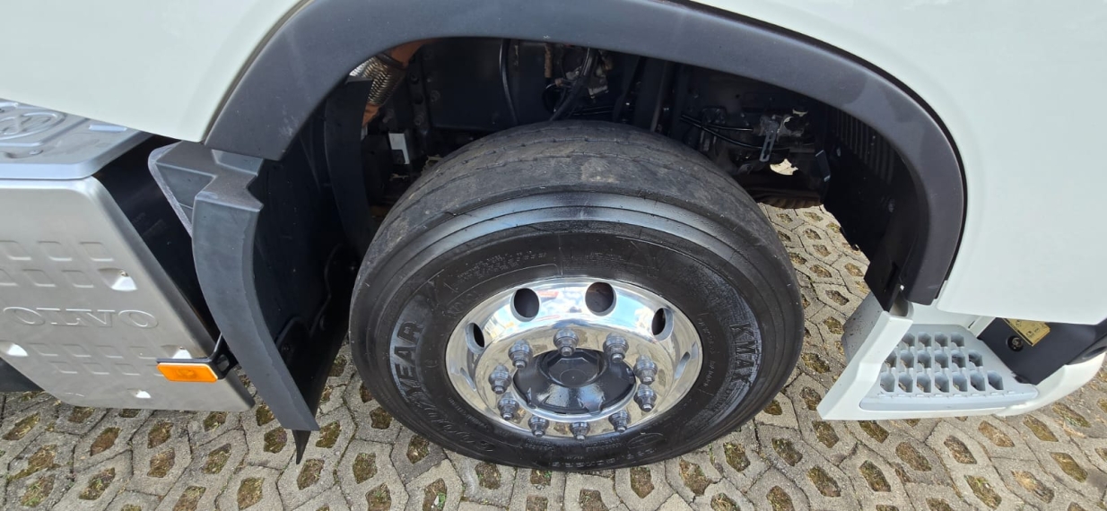volvo fh540 6x4 flobertrotter