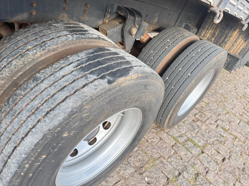volkswagen 24.280 man 6x2 2020