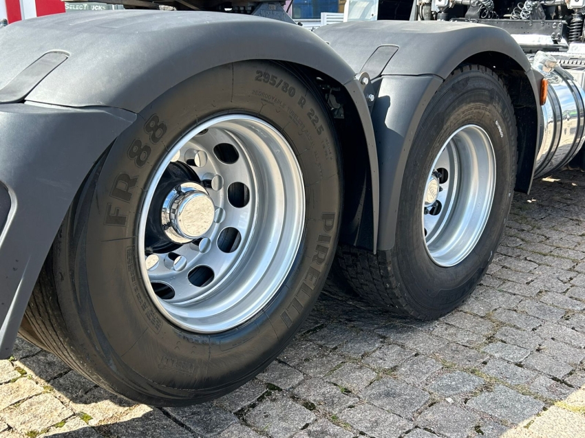 daf xf 105. 460 6x2 2018