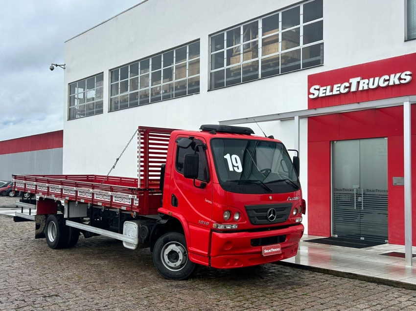mercedes-benz accelo 1016 carroceria automatico 160 diesel 2p 2019