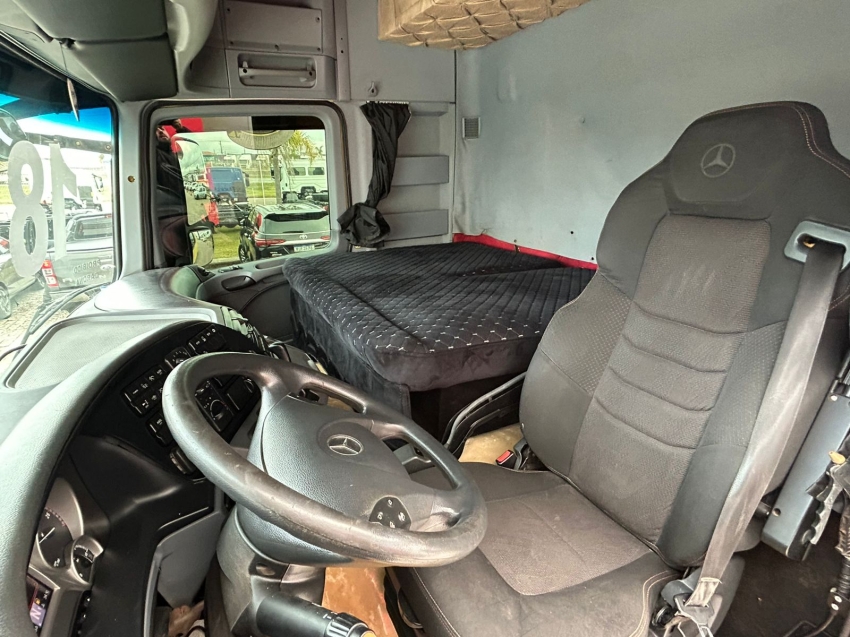 mercedes-benz actros 2546 ls confort 460 diesel 2p automatico 2018