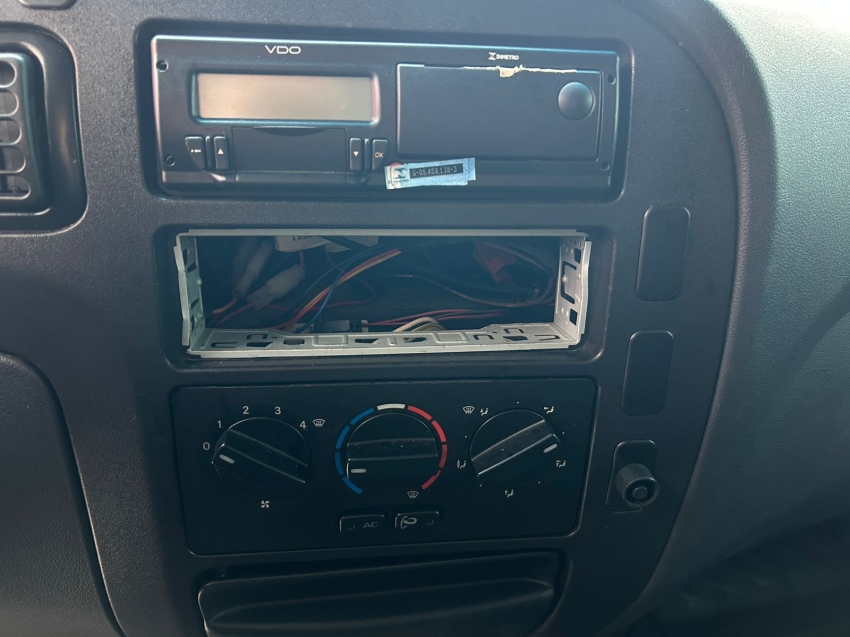 mercedes-benz accelo 1016 chassi 160 diesel 2p manual 2020