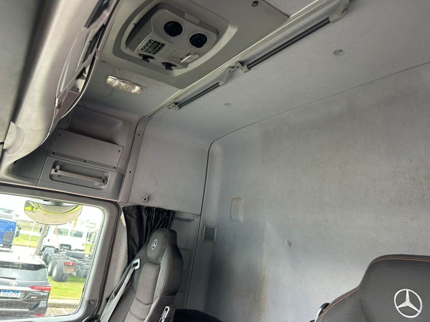 mercedes-benz actros 2546 ls confort 460 diesel 2p automatico 2019