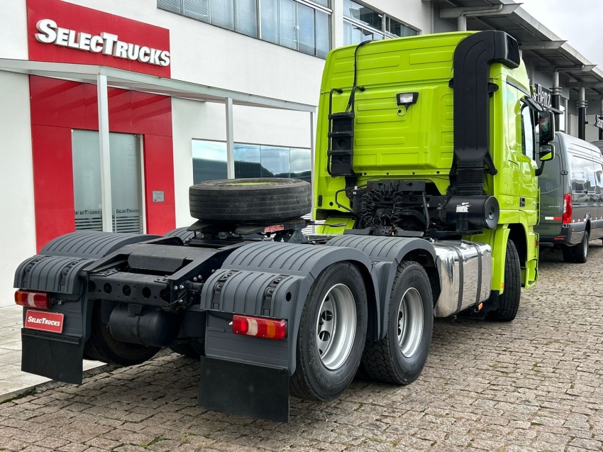mercedes-benz actros 2546 ls confort 460 diesel 2p automatico 2019