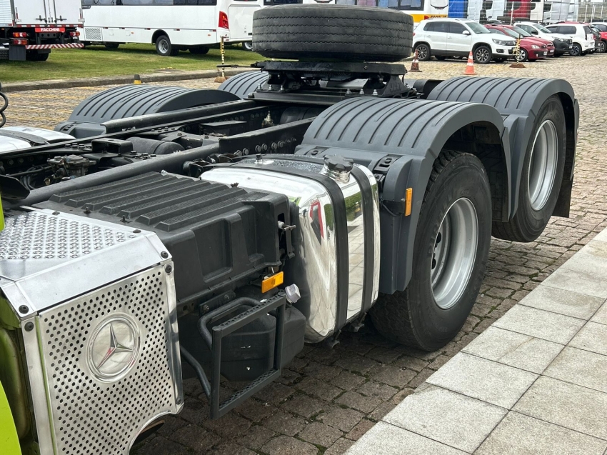 mercedes-benz actros 2546 ls confort 460 diesel 2p automatico 2019