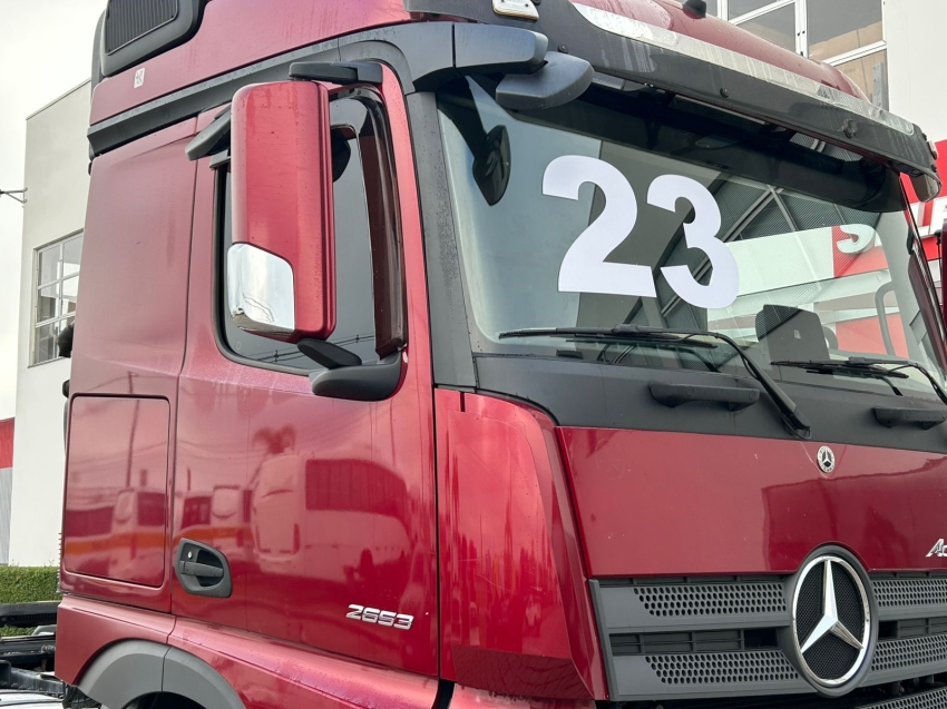 mercedes-benz actros 2653 s 530 diesel 2p automatico 2023