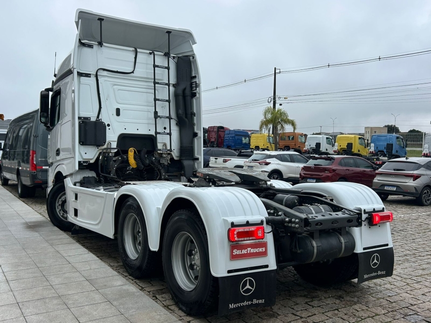 mercedes-benz actros 2651 s freio retarder 510 diesel 2p automatico 2022