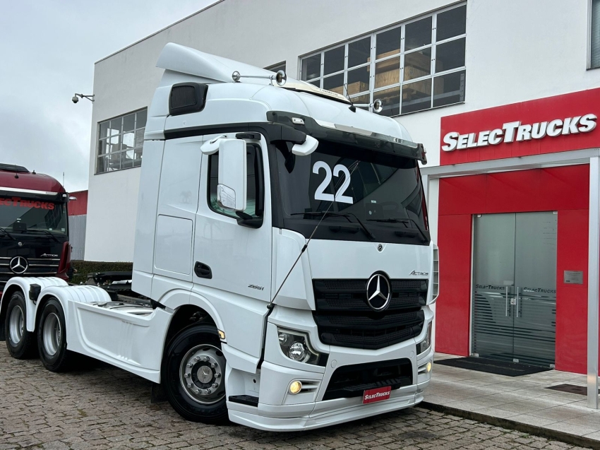 mercedes-benz actros 2651 s freio retarder 510 diesel 2p automatico 2022