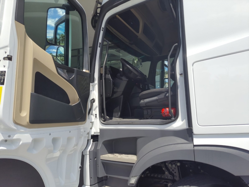 mercedes-benz actros 2651 s 6x4 500 diesel automatico 2021 mercedes-benz actros 2651 s 6x4 500 diesel automatico 2021