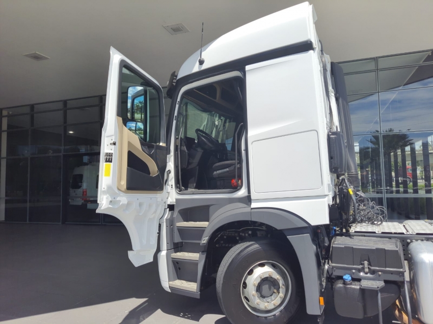 mercedes-benz actros 2651 s 6x4 500 diesel automatico 2021