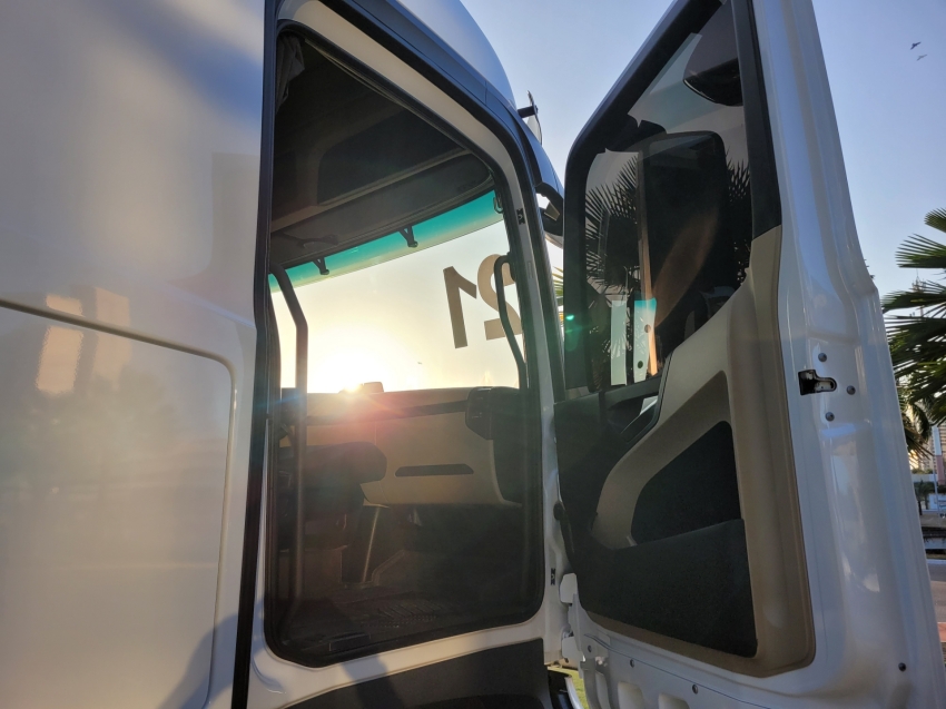 mercedes-benz actros 2651 6x4 tracado 510 diesel automatico 2021 mercedes-benz actros 2651 6x4 tracado 510 diesel automatico 2021