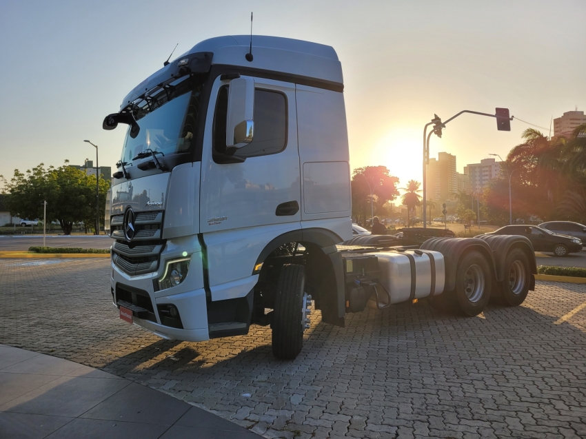 mercedes-benz actros 2651 s 6x4 510 diesel automatico 2021