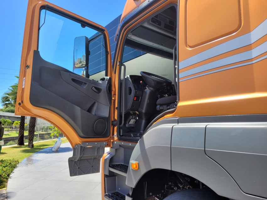 mercedes-benz axor 2544 6x2 440 diesel automatico 2022 mercedes-benz axor 2544 6x2 440 diesel automatico 2022