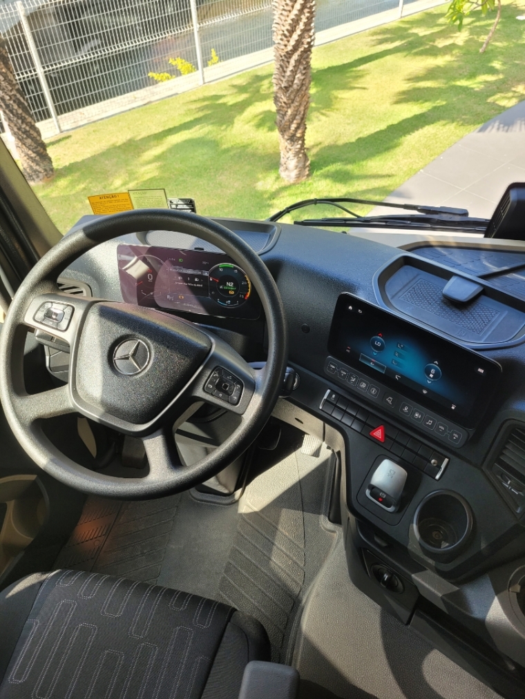 mercedes-benz actros 2651 mb s 6x4 510 diesel automatico 2022 mercedes-benz actros 2651 mb s 6x4 510 diesel automatico 2022