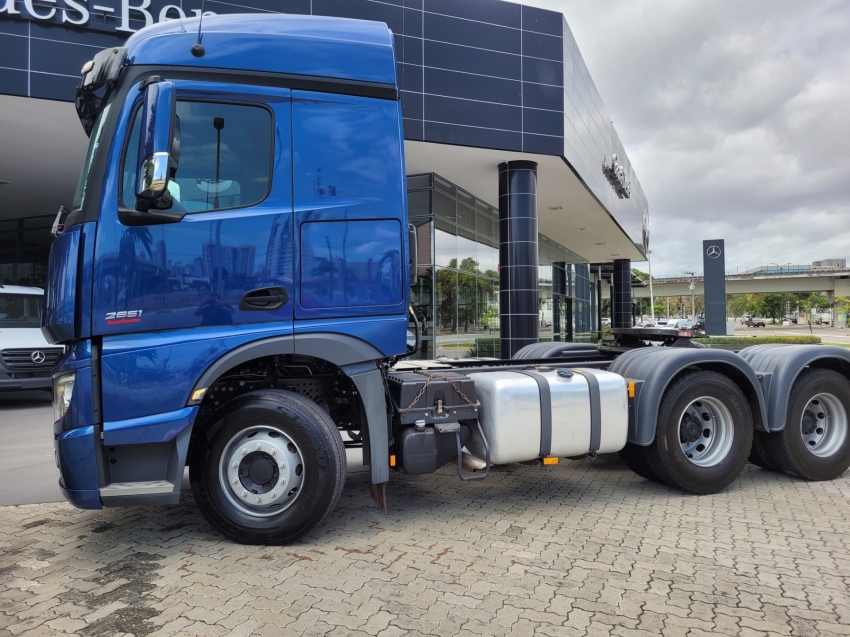 mercedes-benz actros 2651 6x4 510 diesel automatico 2021 mercedes-benz actros 2651 6x4 510 diesel automatico 2021