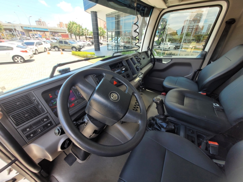 volkswagen 24-280 crm 6x2 constellation 280 diesel manual 2019 volkswagen 24-280 crm 6x2 constellation 280 diesel manual 2019