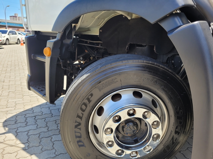 volkswagen 24-280 crm 6x2 constellation 280 diesel manual 2019 volkswagen 24-280 crm 6x2 constellation 280 diesel manual 2019