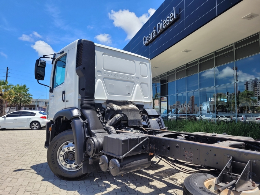 volkswagen 24-280 crm 6x2 constellation 280 diesel manual 2019 volkswagen 24-280 crm 6x2 constellation 280 diesel manual 2019