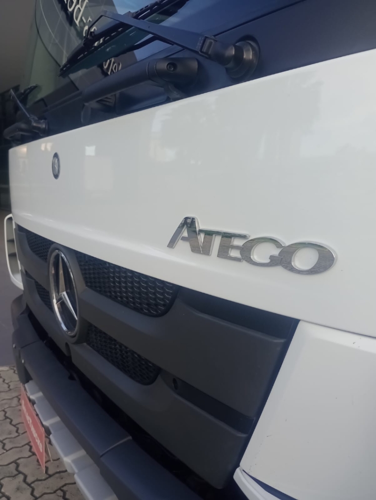 mercedes-benz atego 1419.
