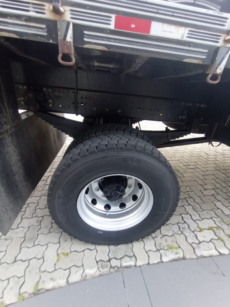mercedes-benz atego 1419.