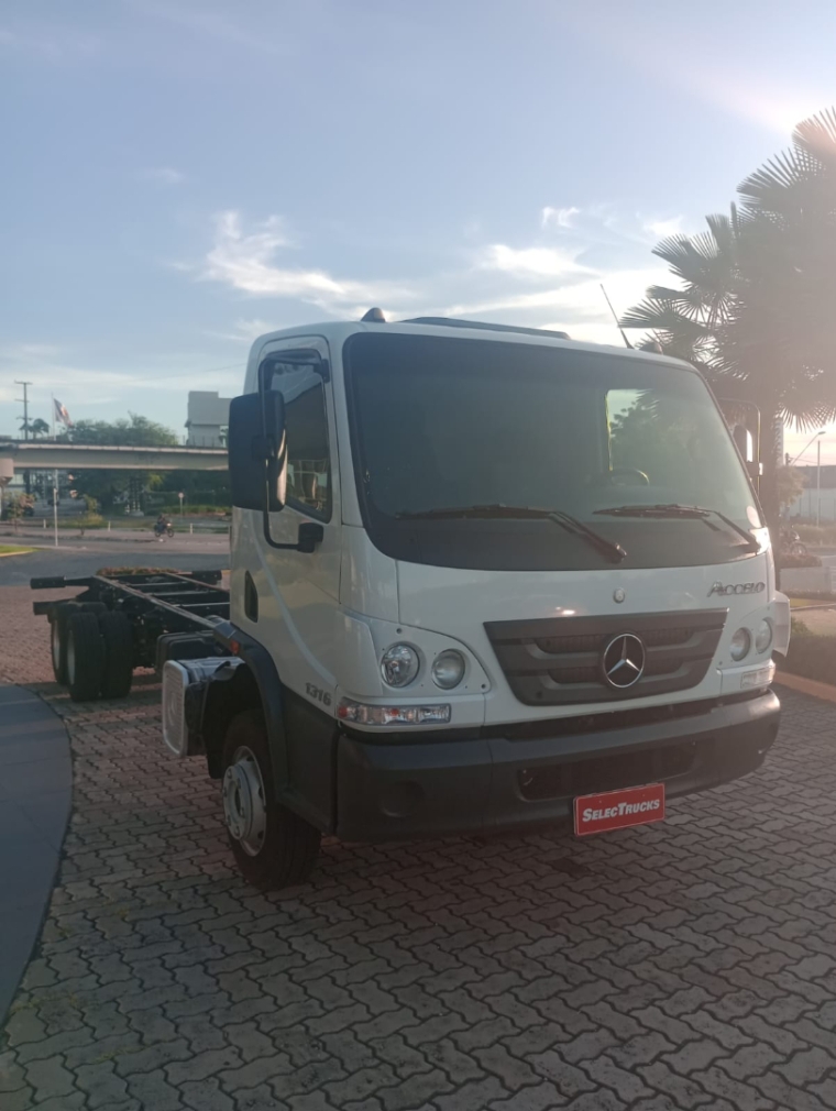 mercedes-benz - accelo 1316 6x2 2021/21