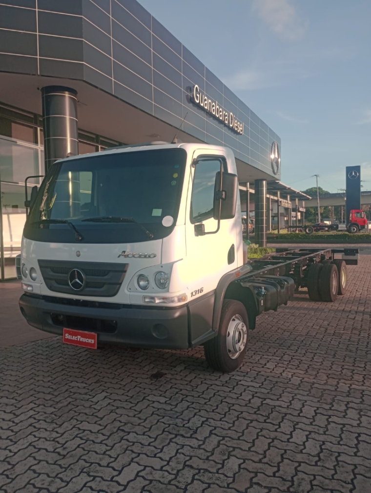 mercedes-benz - accelo 1316 6x2 2021/21