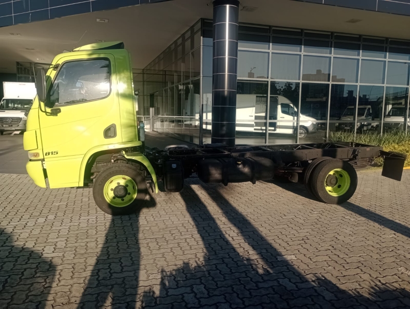 mercedes-benz - accelo 815  2012/2012
