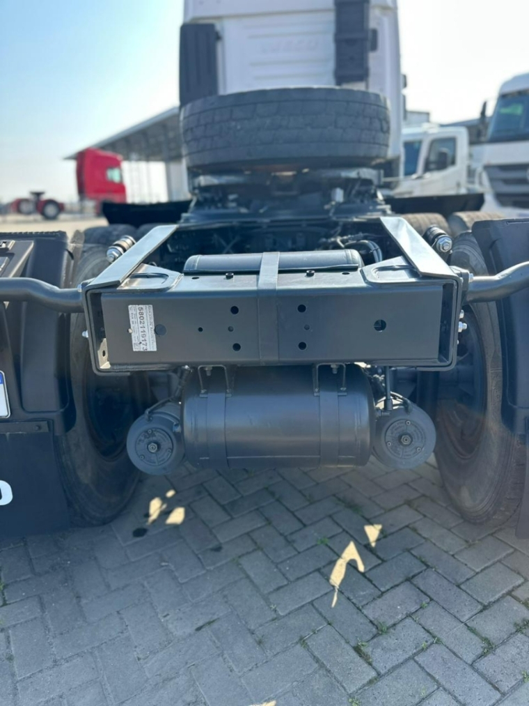 iveco stralis hi-way 560 6x4 - selectrucks diesel automatico 2017 iveco stralis hi-way 560 6x4 - selectrucks diesel automatico 2017