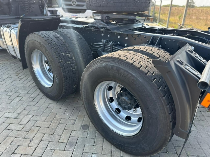 iveco stralis hi-way 560 6x4 - selectrucks diesel automatico 2017 iveco stralis hi-way 560 6x4 - selectrucks diesel automatico 2017