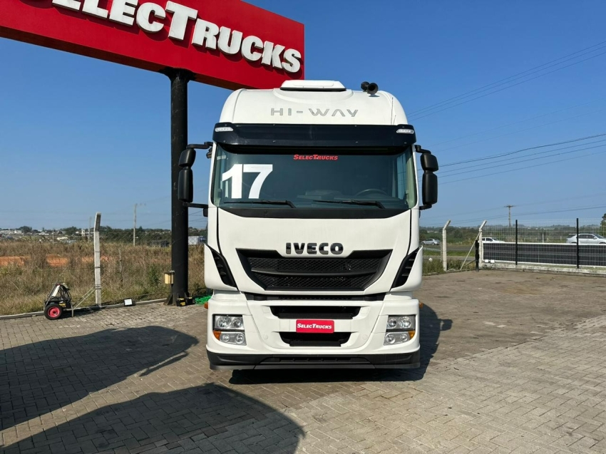 iveco stralis hi-way 560 6x4 - selectrucks diesel automatico 2017 iveco stralis hi-way 560 6x4 - selectrucks diesel automatico 2017