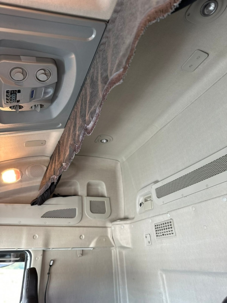 iveco stralis hiway 440 diesel automatico 2022 iveco stralis hiway 440 diesel automatico 2022