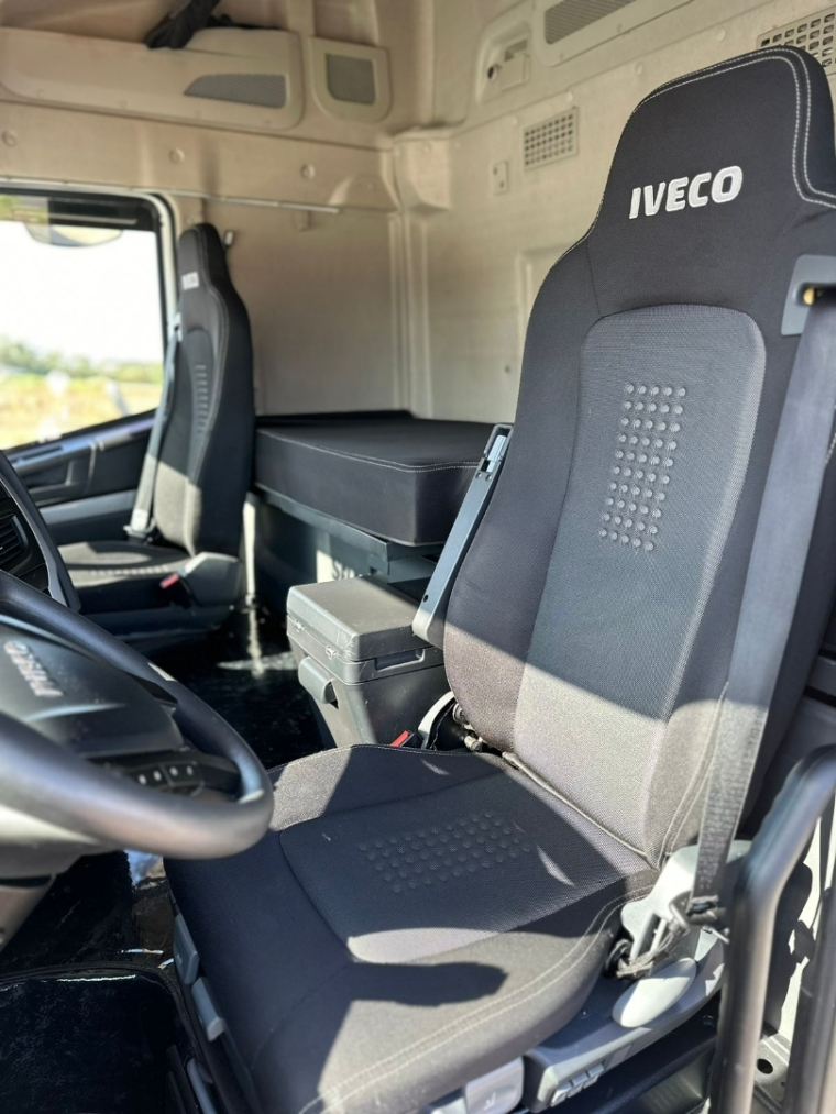 iveco stralis hiway 440 diesel automatico 2022 iveco stralis hiway 440 diesel automatico 2022