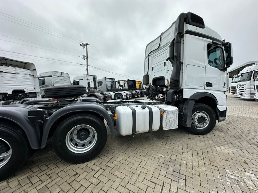 mercedes-benz actros 2651 s 510 diesel automatico 2021