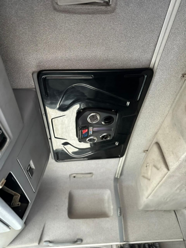 mercedes-benz axor 2644 s 440 diesel automatico 2013 mercedes-benz axor 2644 s 440 diesel automatico 2013