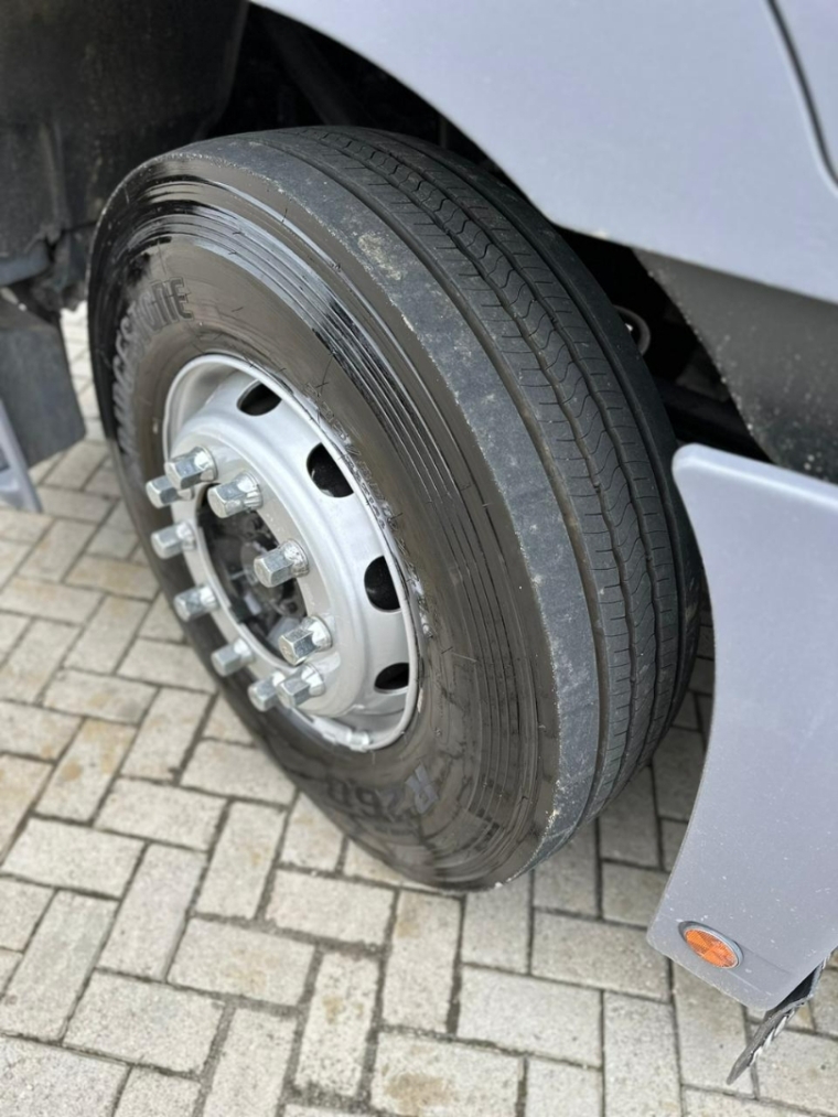 mercedes-benz axor 2644 s 440 diesel automatico 2013 mercedes-benz axor 2644 s 440 diesel automatico 2013