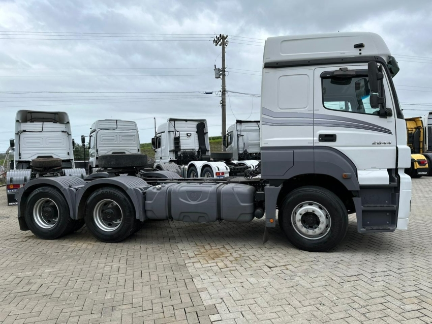 mercedes-benz axor 2644 s 440 diesel automatico 2013 mercedes-benz axor 2644 s 440 diesel automatico 2013